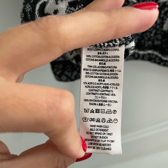 Free People Black & White Sweater 🤍🖤💛🧡 - Picture 6 of 7